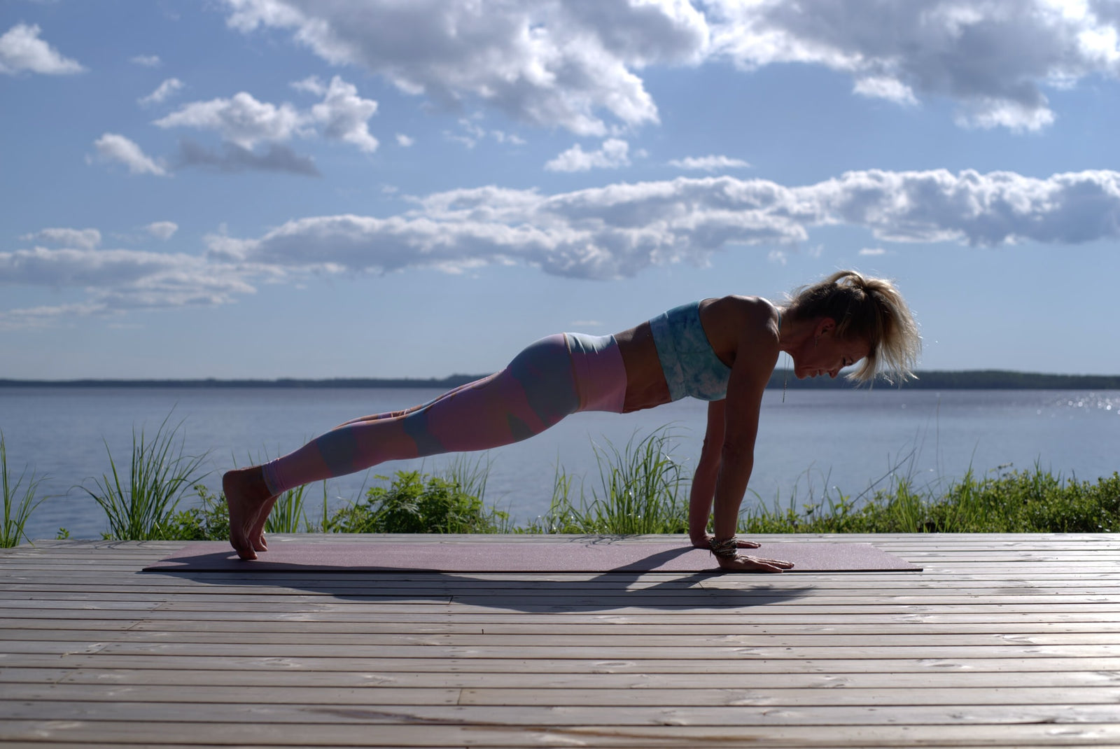 Here are 9 ways exercise boosts your brain function